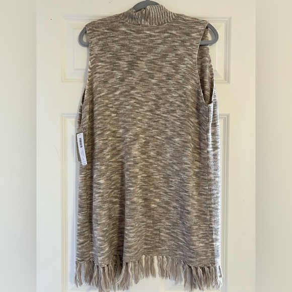 Chico's Sunny Isles Fringe Sweater Vest NWT - Picture 2 of 8